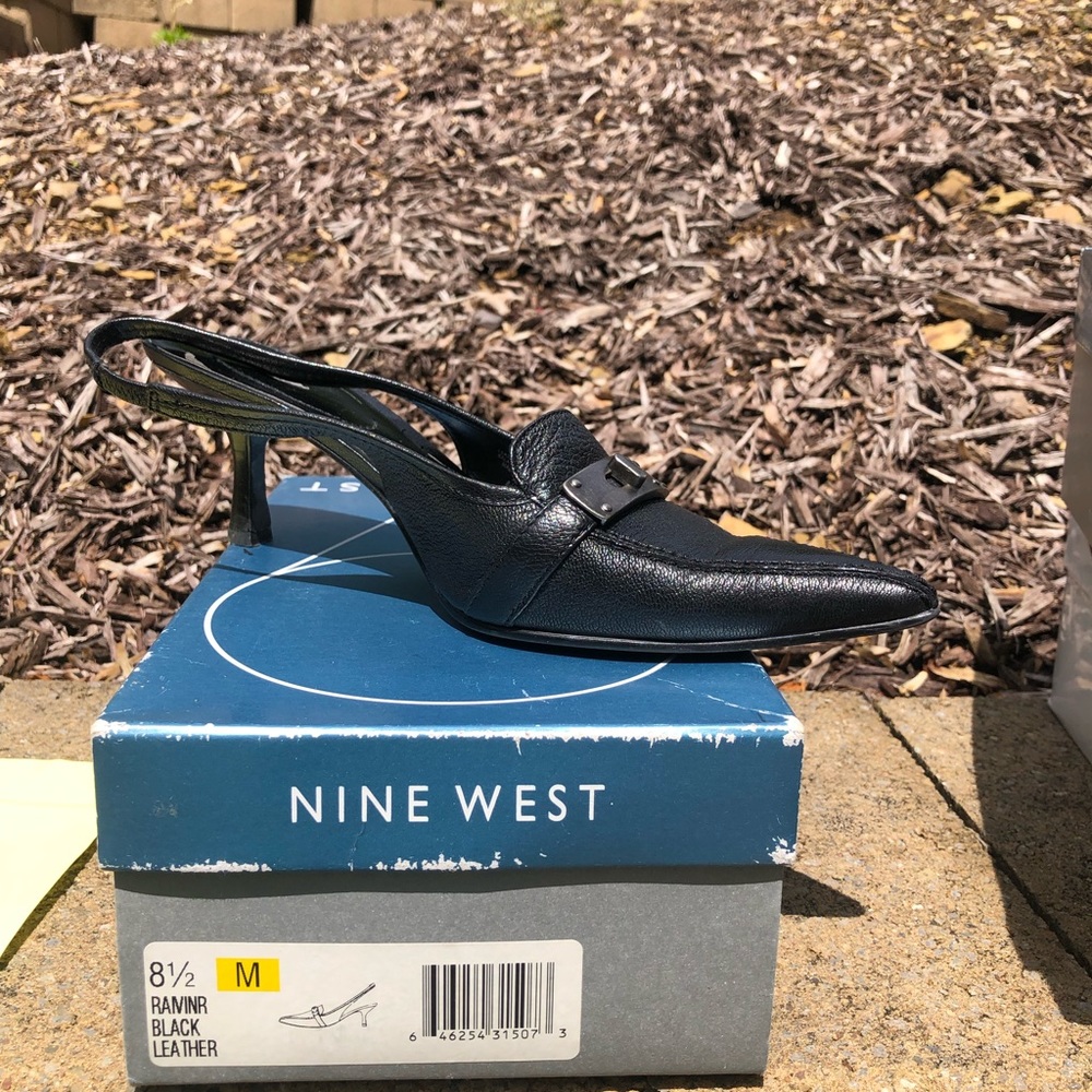 Nine West Women’s sling back shoes. Gently used. With original box.